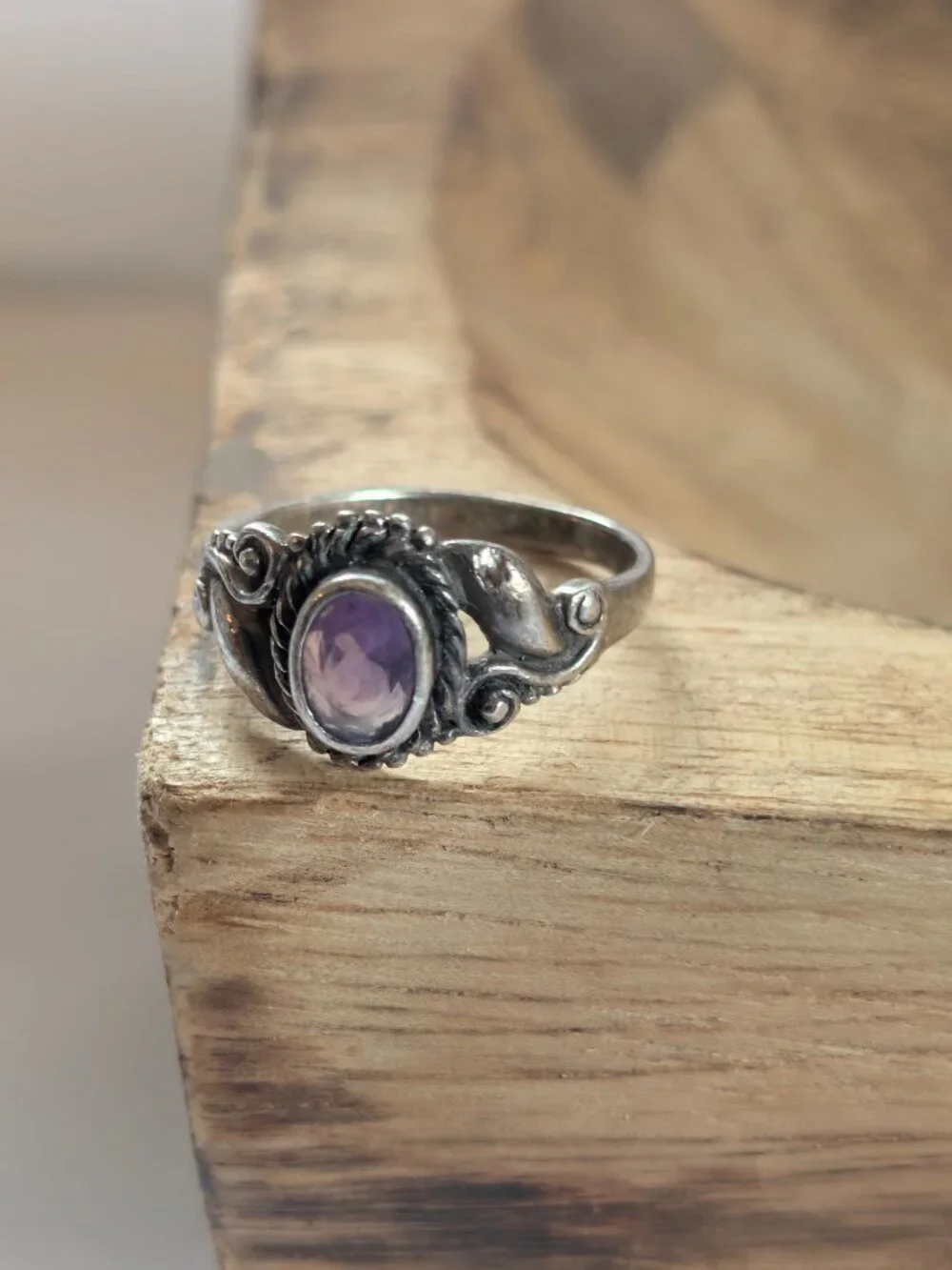 Vintage Sterling Silver Carved Filigree Amethyst Ring Size 7